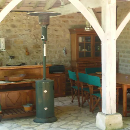 Bed & Breakfast La Faisanderie 16 3*