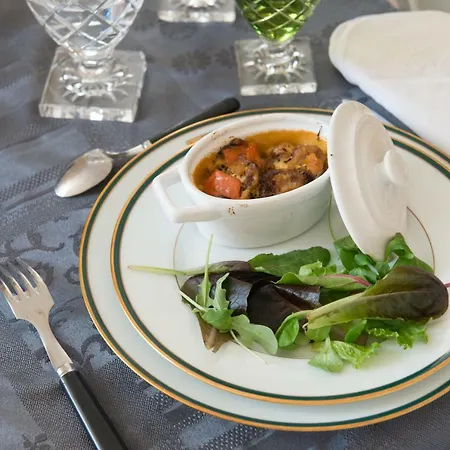 Bed & Breakfast La Faisanderie 16 3*